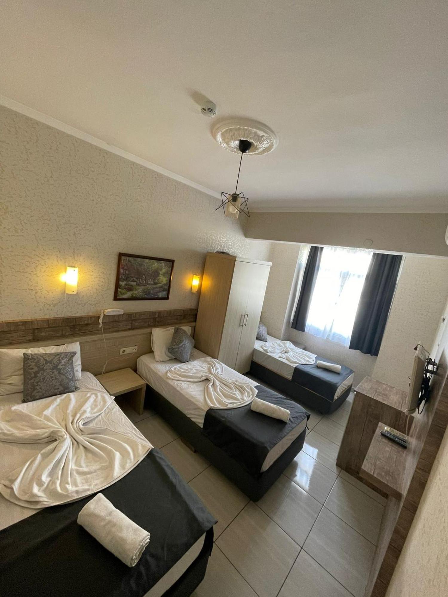 Denizhan Hotel Анталия Екстериор снимка