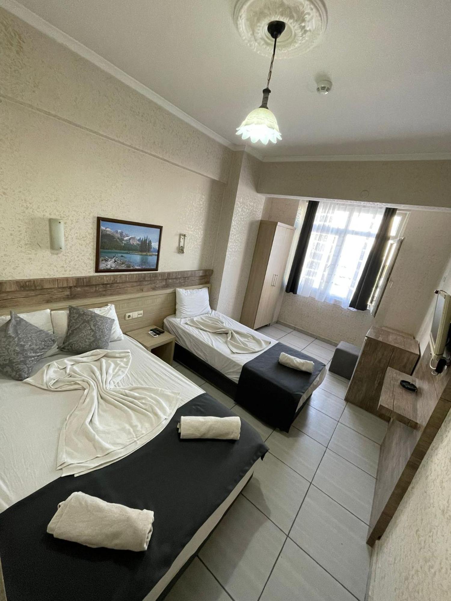 Denizhan Hotel Анталия Екстериор снимка
