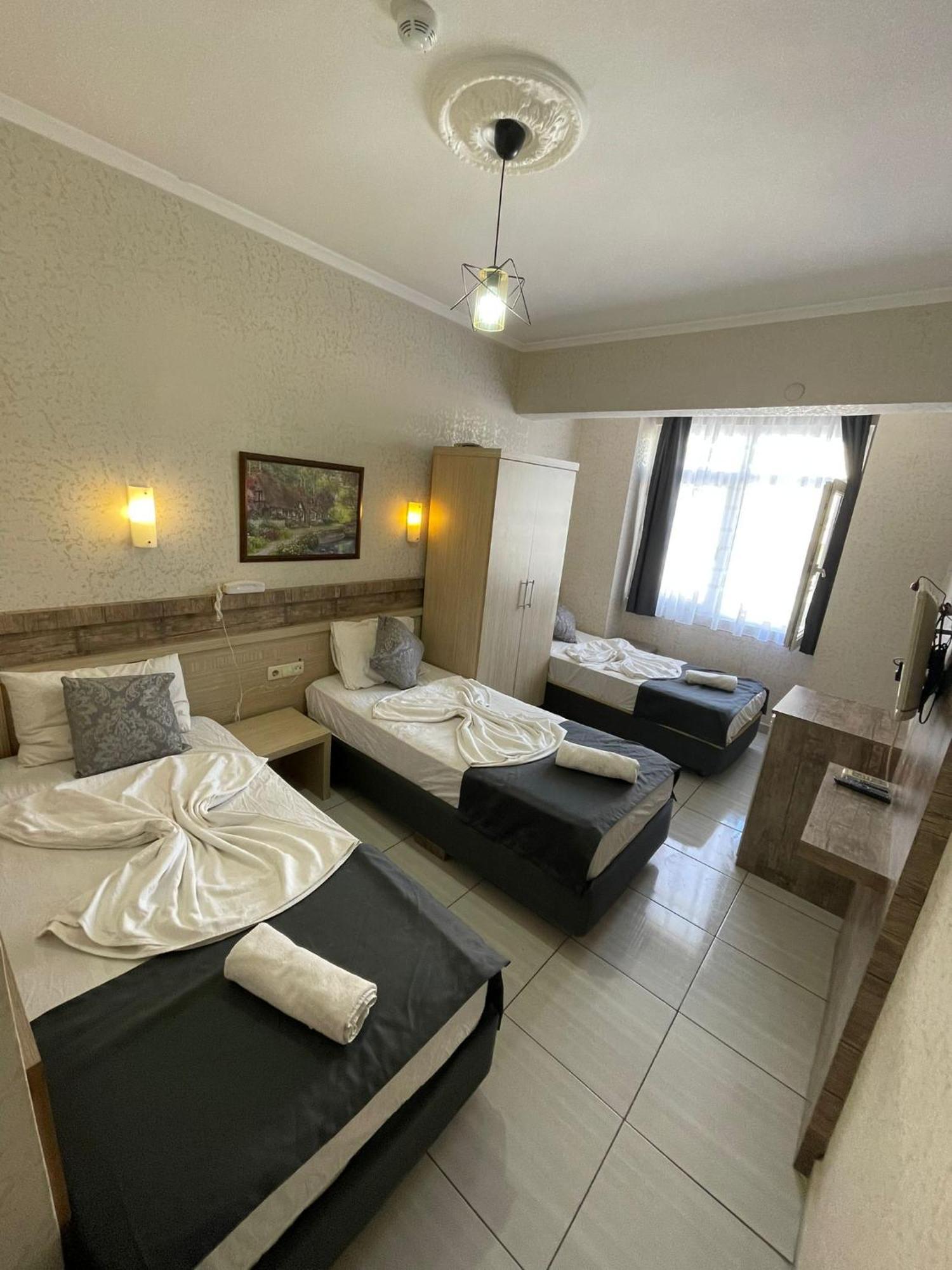 Denizhan Hotel Анталия Екстериор снимка